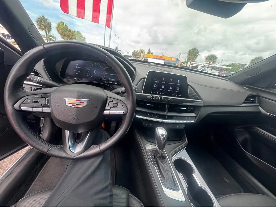 2023 Cadillac CT4 - Image 7 of 10