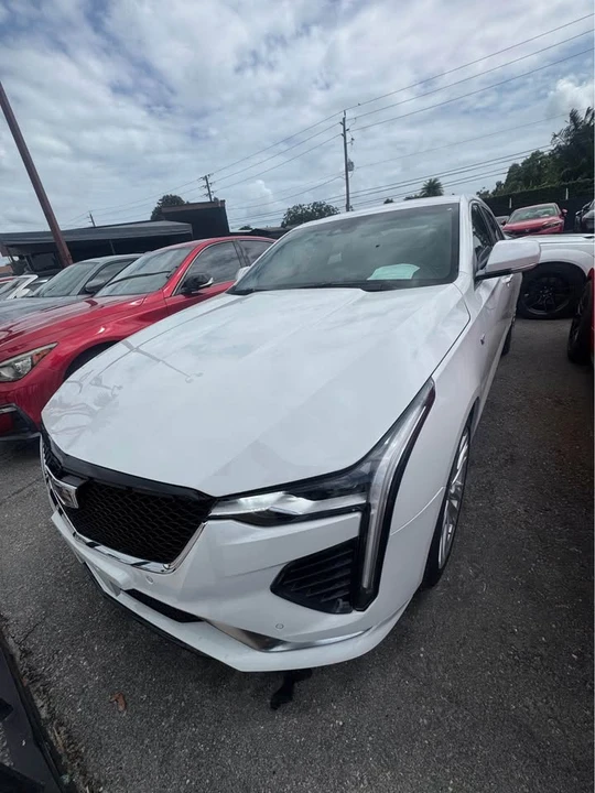 2023 Cadillac CT4 - Image 3 of 10