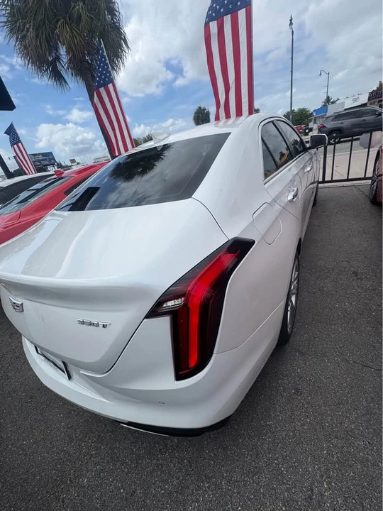 2023 Cadillac CT4 - Image 6 of 10