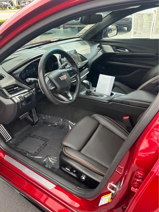 2023 Cadillac CT4 - Image 5 of 8