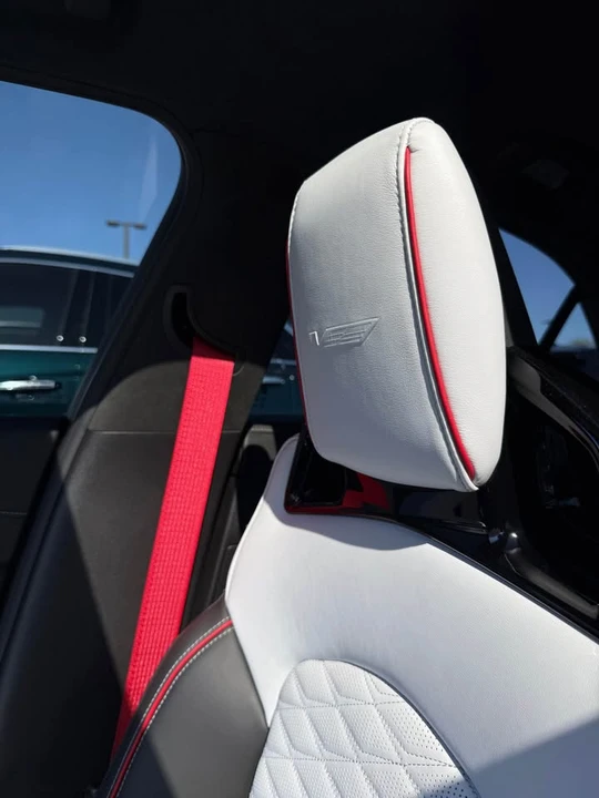 2023 Cadillac CT4-V Blackwing - Image 18 of 18