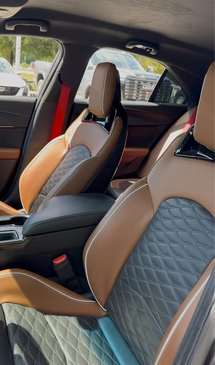 2023 Cadillac CT4-V Blackwing - Image 16 of 18