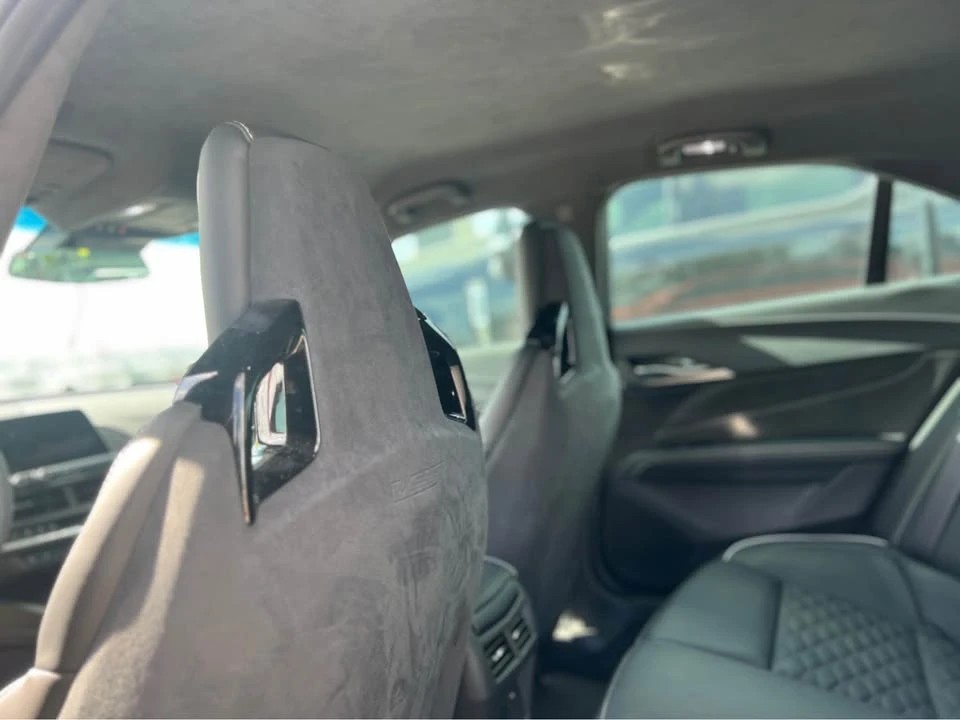 2023 Cadillac CT4-V Blackwing - Image 10 of 15