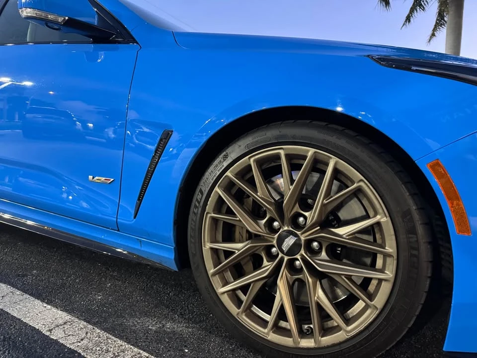 2023 Cadillac CT4-V Blackwing - Image 2 of 7