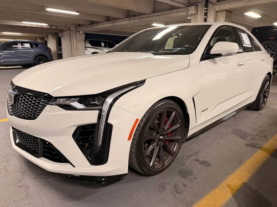 2023 Cadillac CT4-V Blackwing - Image 9 of 10