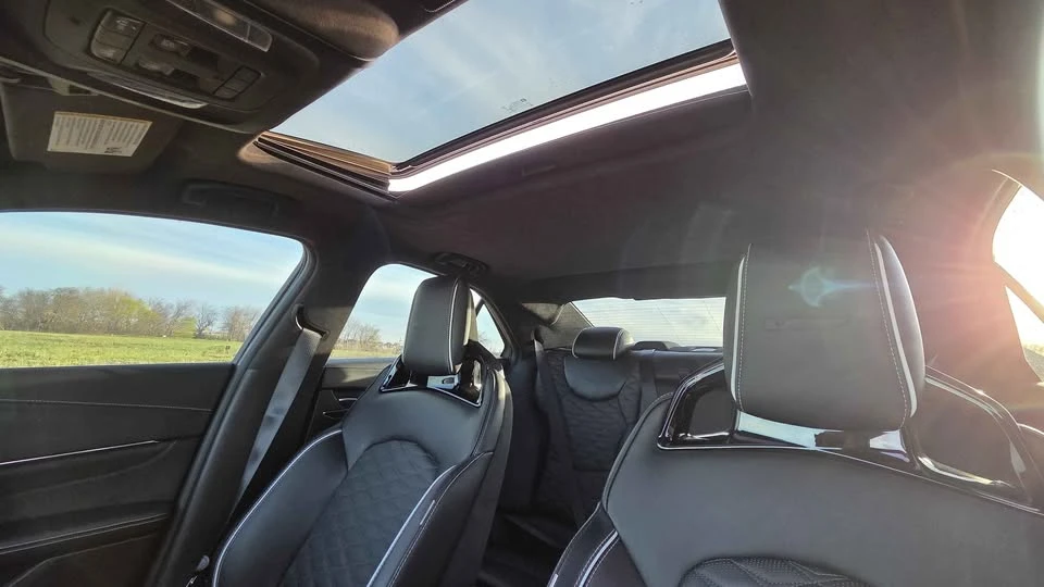2023 Cadillac CT4-V Blackwing - Image 14 of 15