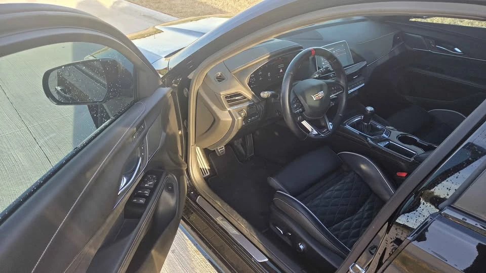 2023 Cadillac CT4-V Blackwing - Image 8 of 15