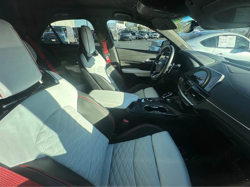 2023 Cadillac CT4-V Blackwing - Image 4 of 4