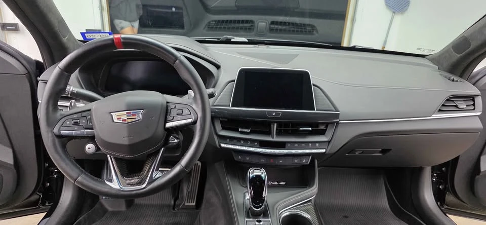 2023 Cadillac CT4-V Blackwing - Image 10 of 20