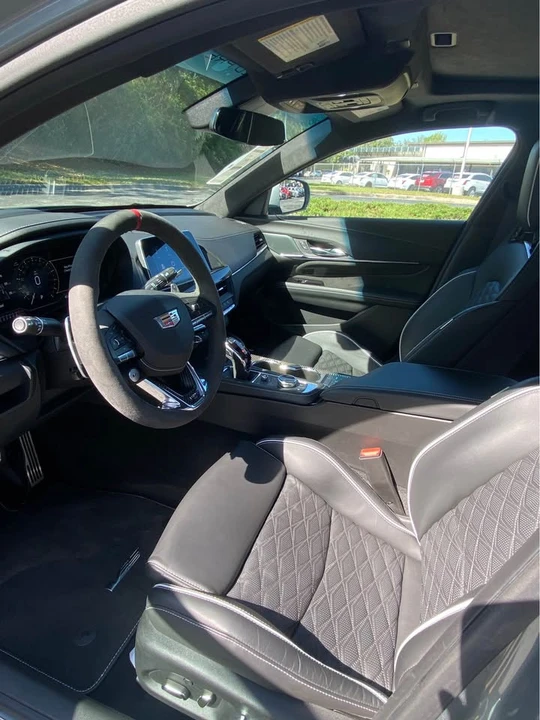 2023 Cadillac CT4-V Blackwing - Image 7 of 17