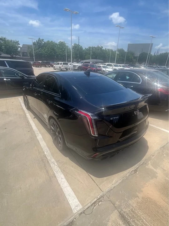 2023 Cadillac CT4-V Blackwing - Image 4 of 8