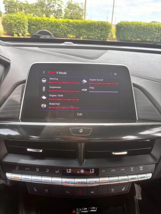 2023 Cadillac CT4-V Blackwing - Image 7 of 10