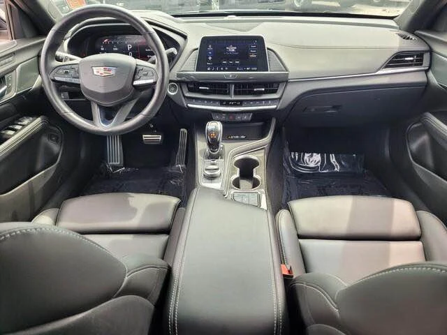 2023 Cadillac CT4-V - Image 10 of 12