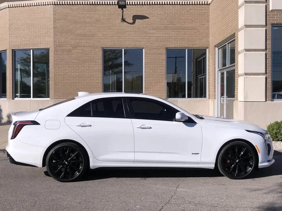 2023 Cadillac CT4-V - Image 3 of 5