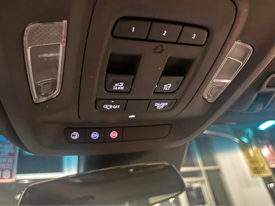 2023 Cadillac CT4-V - Image 19 of 20
