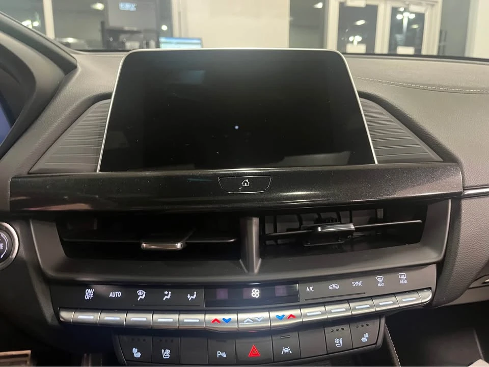 2023 Cadillac CT4-V - Image 16 of 20