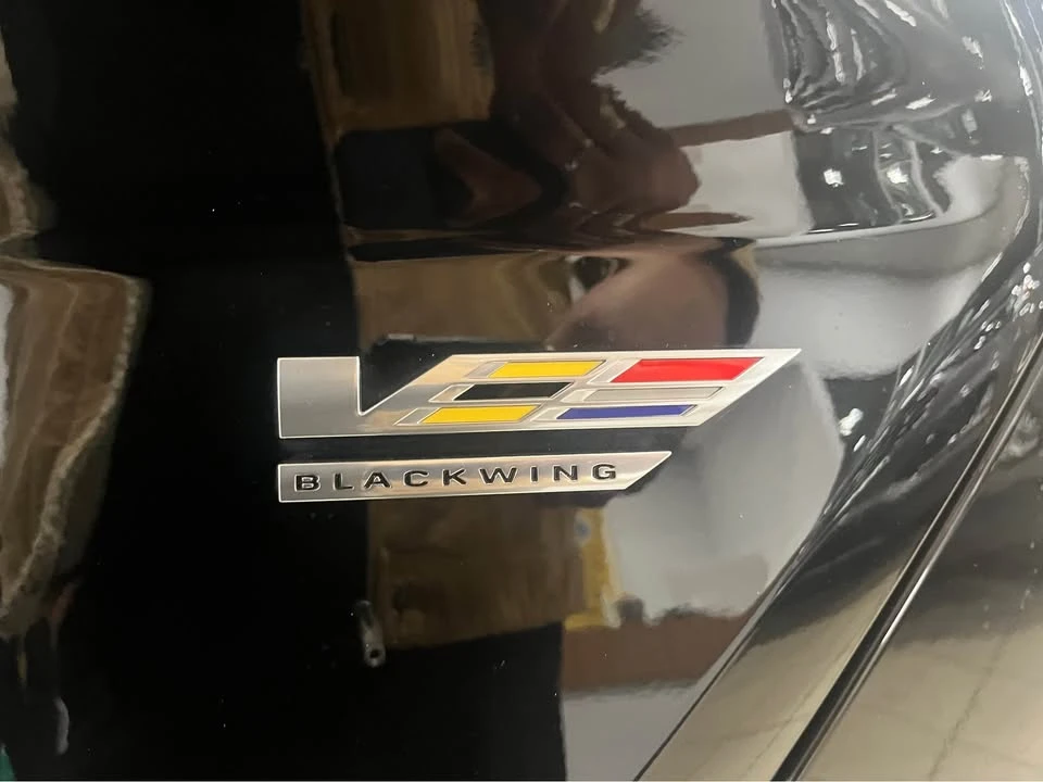 2023 Cadillac CT4-V - Image 10 of 20