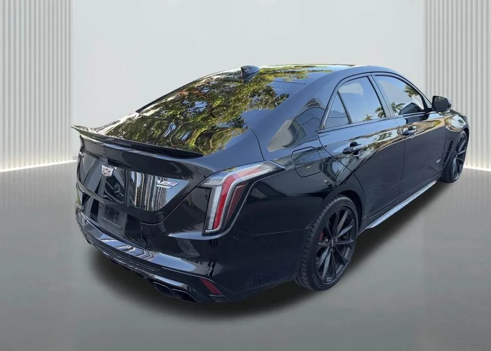 2023 Cadillac CT4-V - Image 2 of 6