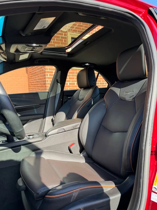 2023 Cadillac CT4-V - Image 10 of 19