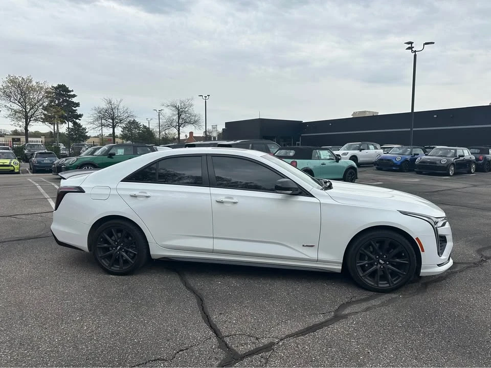 2023 Cadillac CT4-V - Image 2 of 12