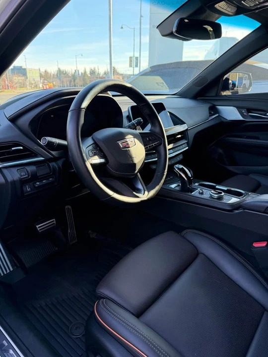 2023 Cadillac CT4-V - Image 9 of 16