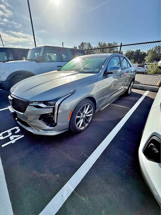 2023 Cadillac CT4 - Image 2 of 9