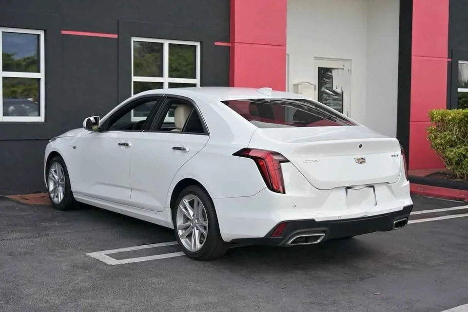 2023 Cadillac CT4 - Image 9 of 9