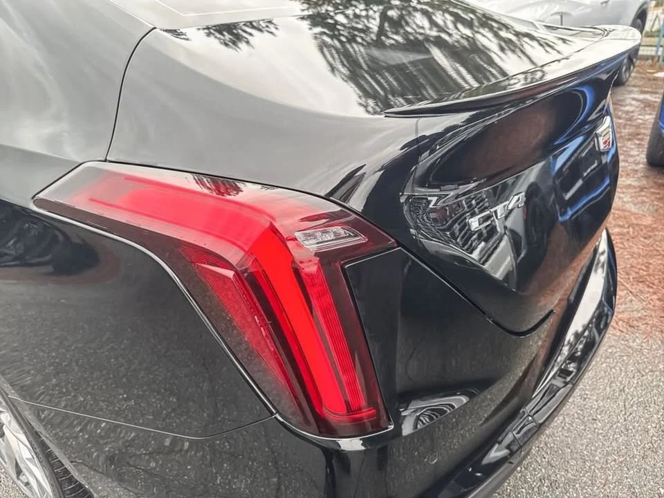 2023 Cadillac CT4 - Image 11 of 18