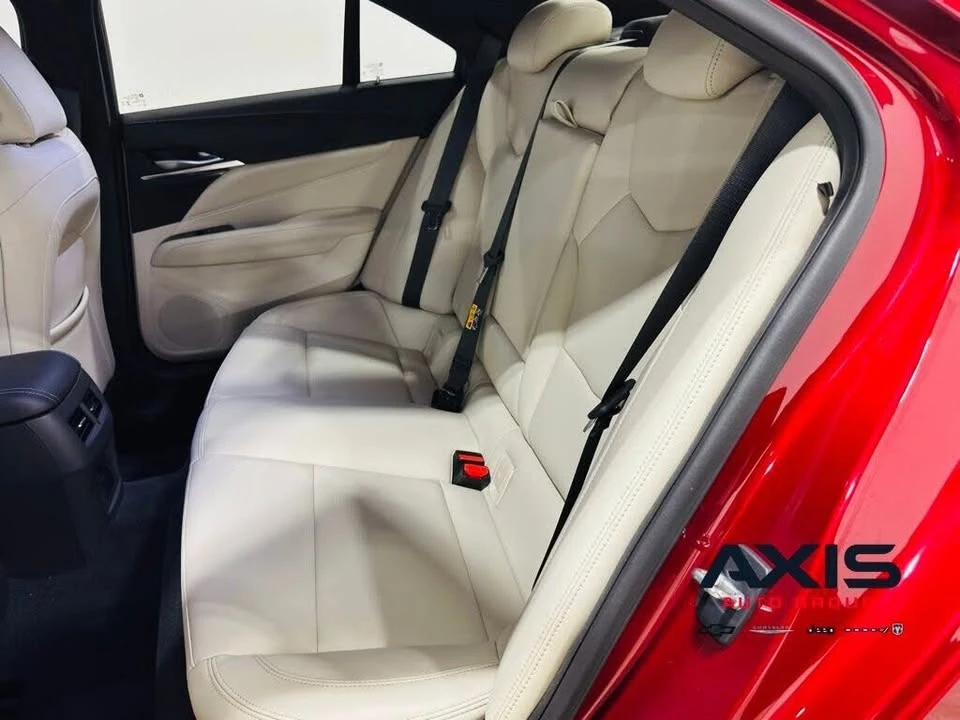2023 Cadillac CT4 - Image 10 of 12