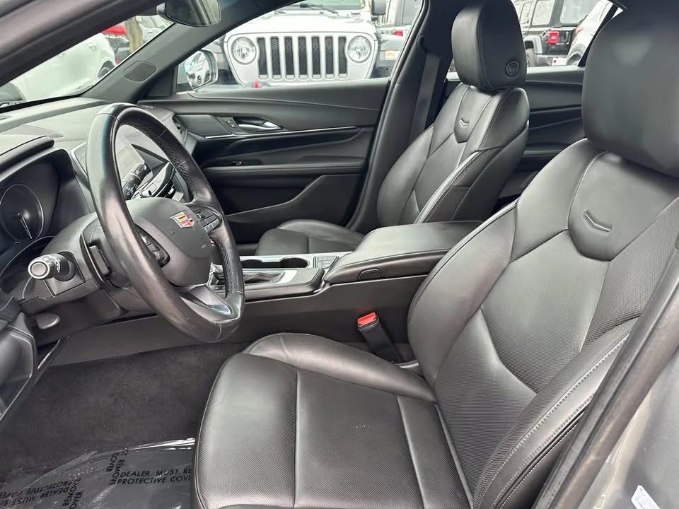 2023 Cadillac CT4 - Image 8 of 14