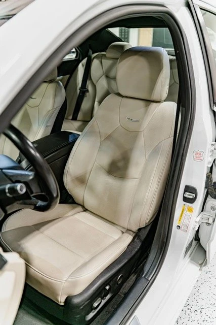 2023 Cadillac CT4 - Image 10 of 15