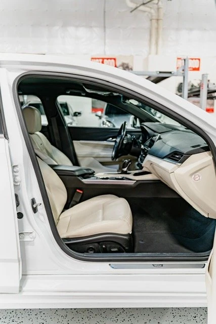 2023 Cadillac CT4 - Image 12 of 15
