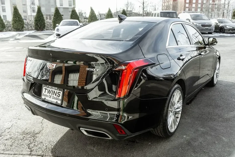 2023 Cadillac CT4 - Image 17 of 20