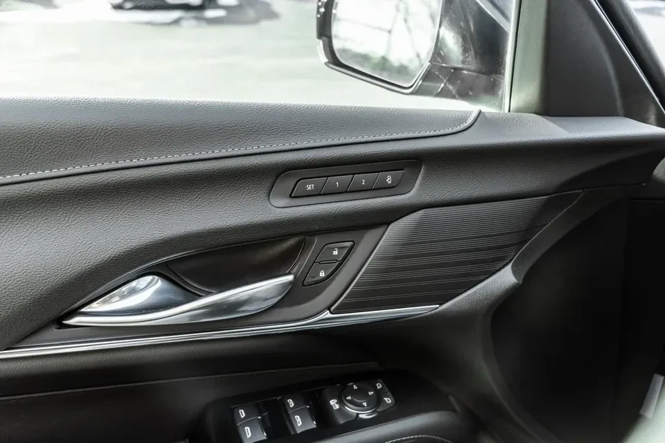 2023 Cadillac CT4 - Image 9 of 20