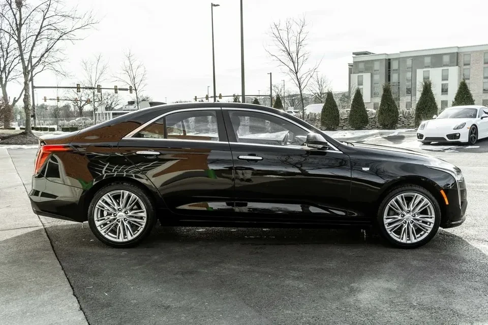 2023 Cadillac CT4 - Image 2 of 20