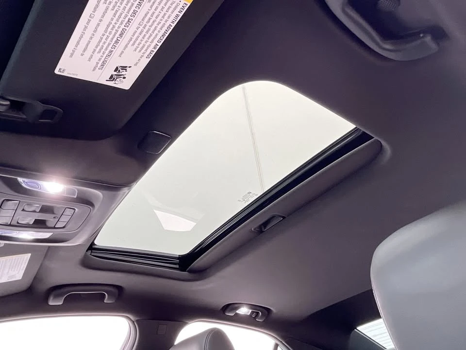 2023 Cadillac CT4 - Image 6 of 16