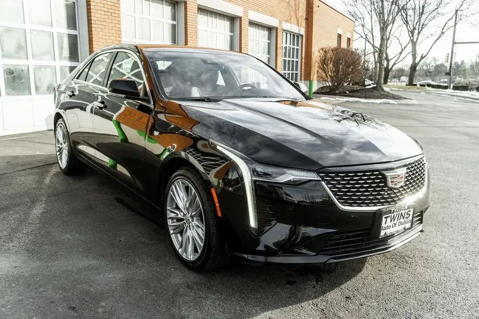 2023 Cadillac CT4 - Image 4 of 20