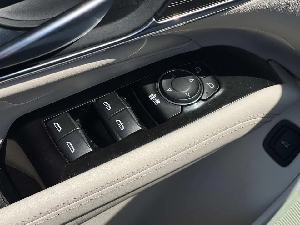 2023 Cadillac CT4 - Image 11 of 19