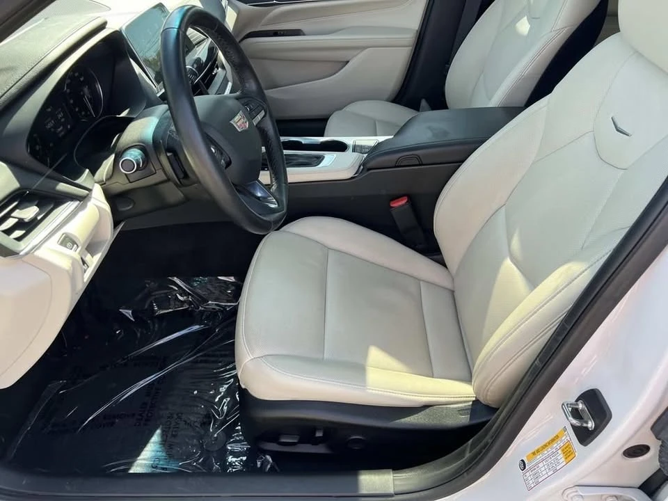2023 Cadillac CT4 - Image 12 of 19