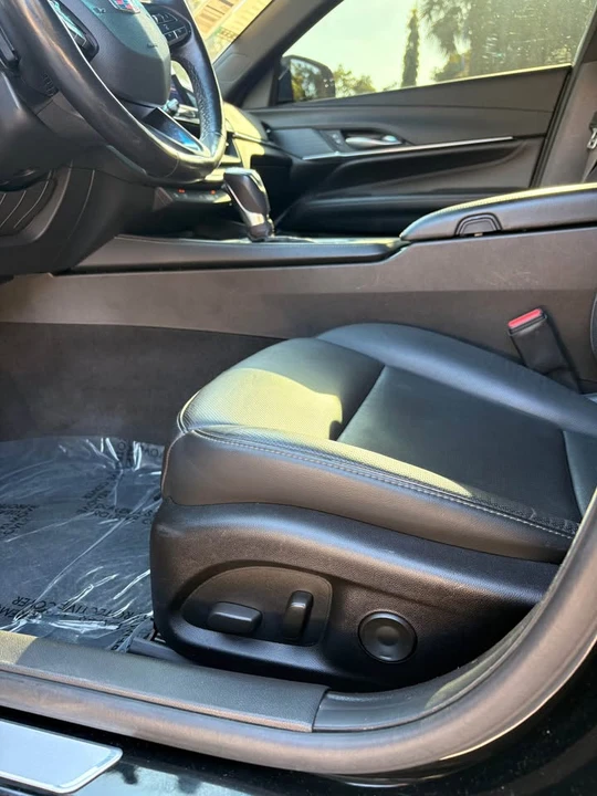 2023 Cadillac CT4 - Image 8 of 17
