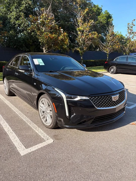 2023 Cadillac CT4 - Image 2 of 17