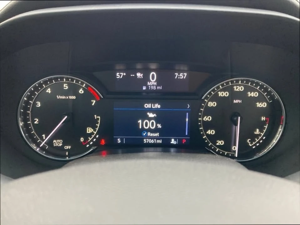 2023 Cadillac CT4 - Image 10 of 12