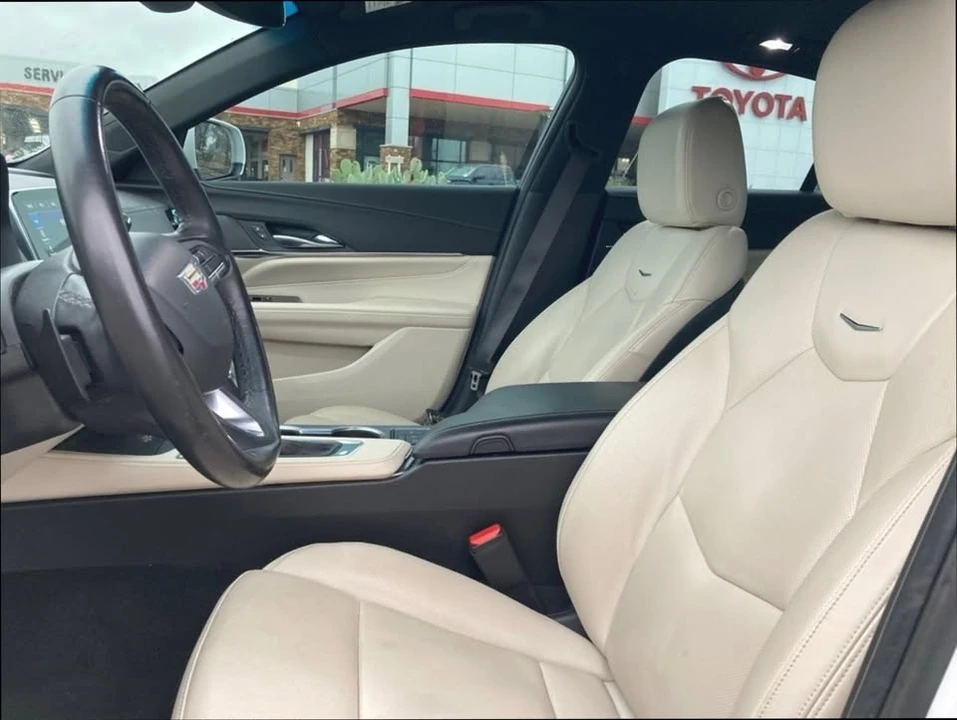 2023 Cadillac CT4 - Image 7 of 12