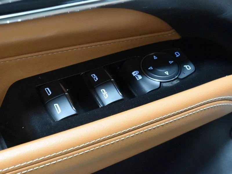 2023 Cadillac CT4 - Image 11 of 20