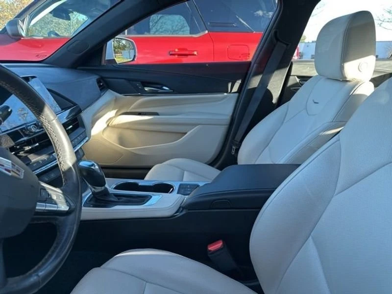 2023 Cadillac CT4 - Image 7 of 8