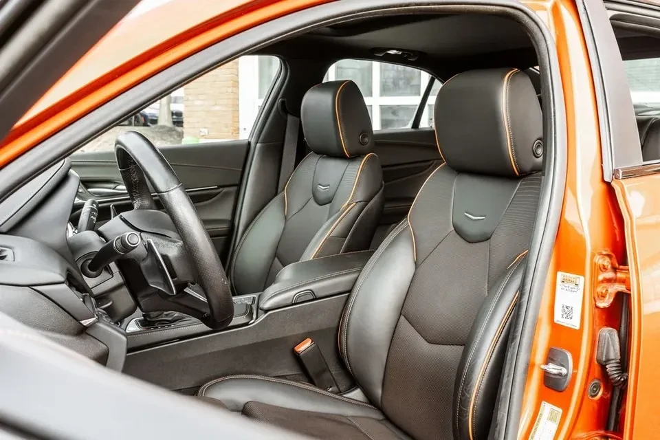 2023 Cadillac CT4 - Image 5 of 19