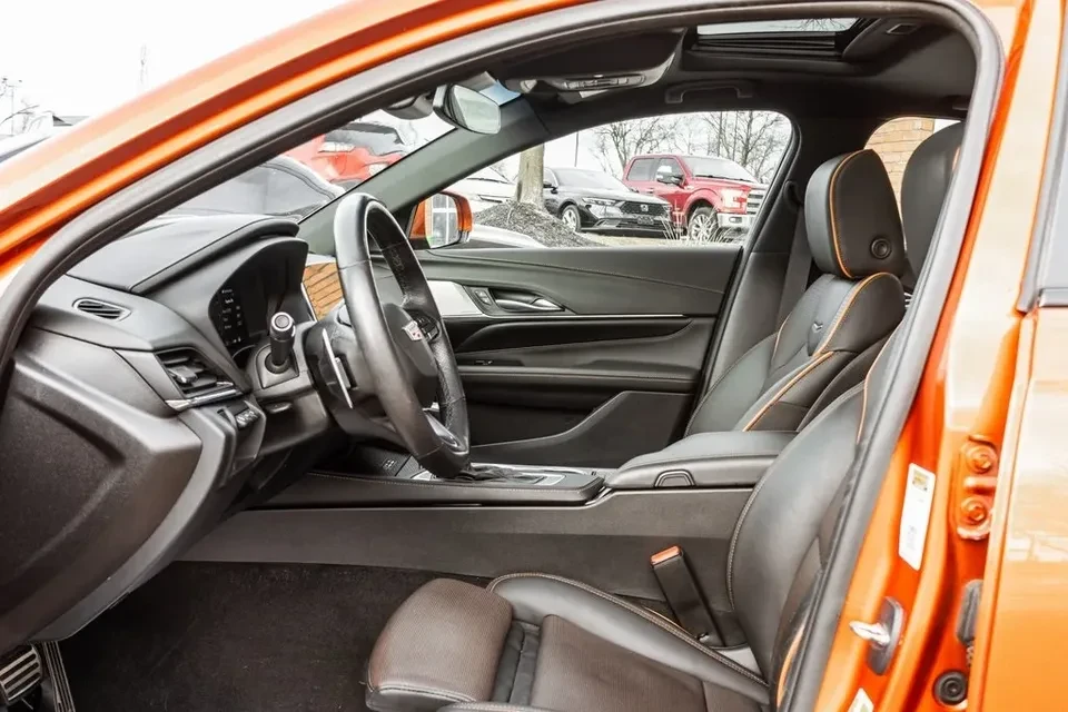 2023 Cadillac CT4 - Image 12 of 19