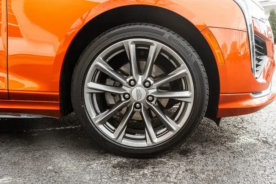 2023 Cadillac CT4 - Image 3 of 19