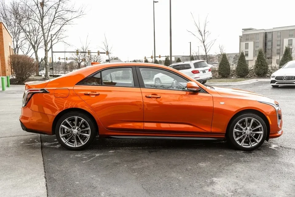 2023 Cadillac CT4 - Image 2 of 19
