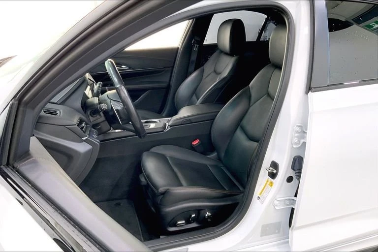 2023 Cadillac CT4 - Image 3 of 5